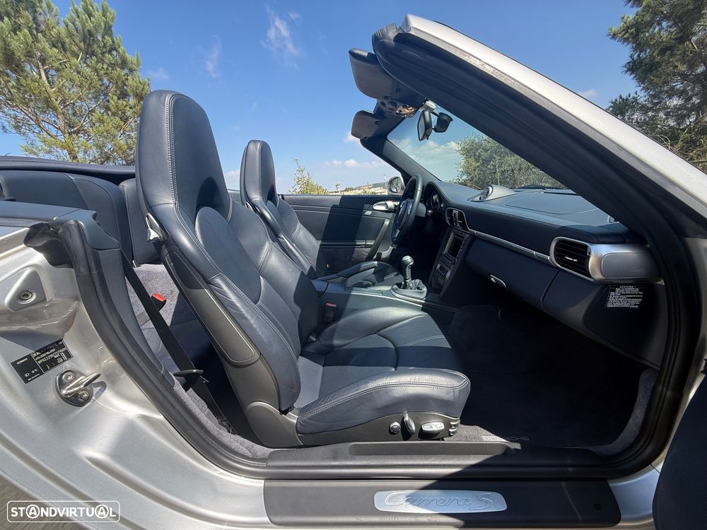 Porsche 911 (997) Carrera S Cabriolet - 21