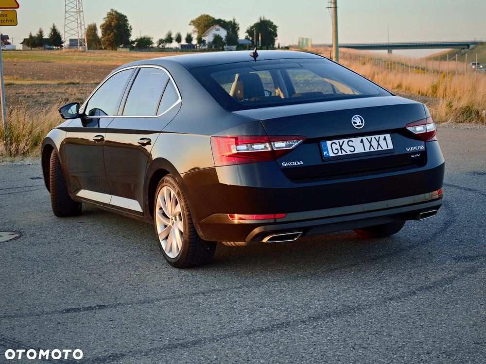 Skoda Superb 2.0 TSI 4x4 DSG Style - 5