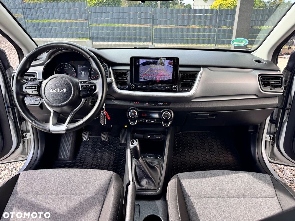Kia Stonic - 21