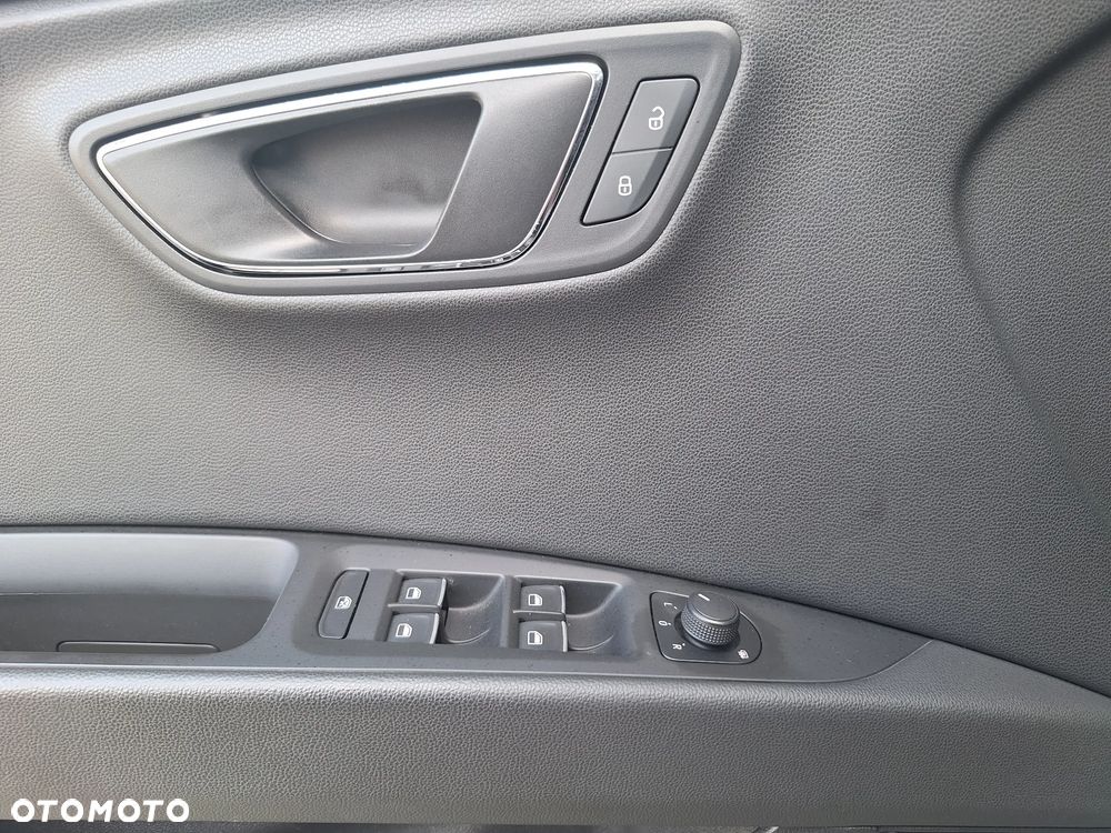 Seat Leon 2.0 TDI DPF Start&Stop DSG FR - 19