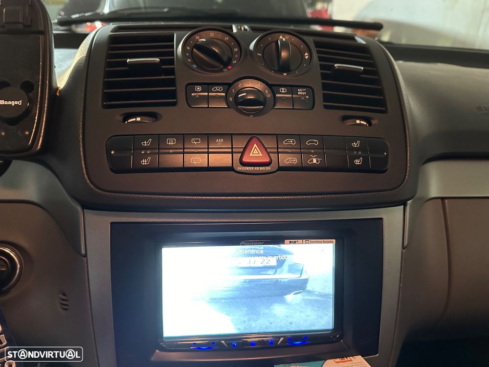 Mercedes-Benz Viano - 12