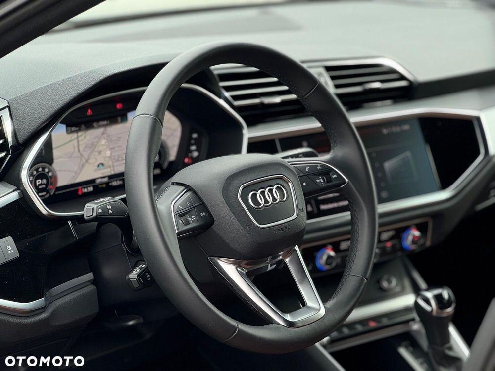 Audi Q3 Sportback - 10