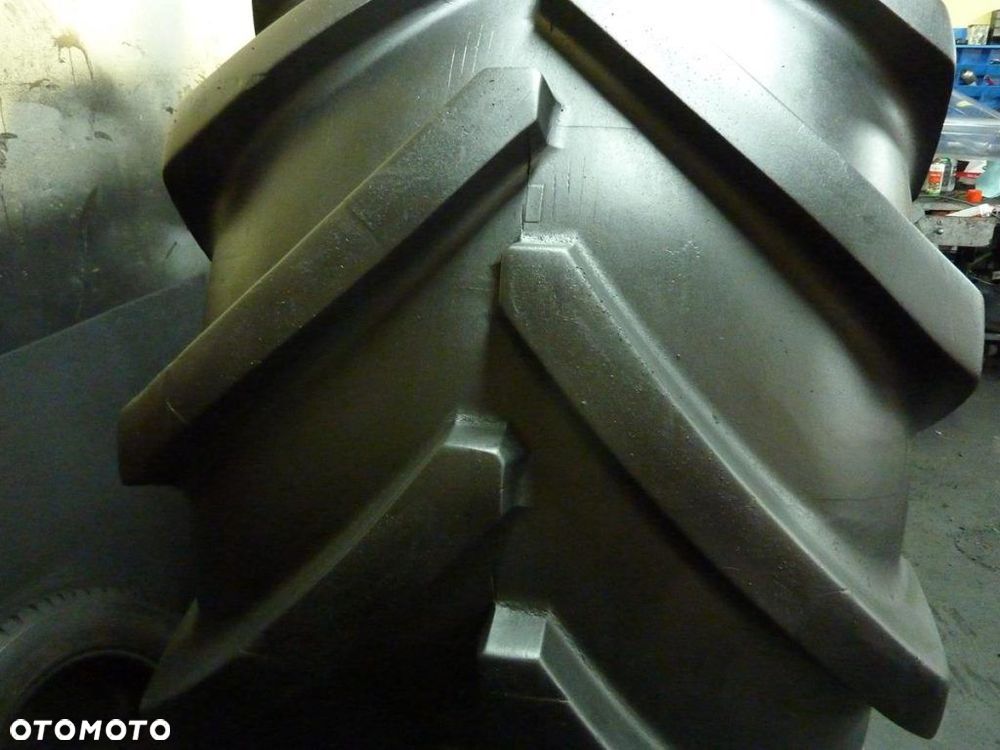 Opona używana rolnicza 900/60R32 MICHELIN MEGAXBIB 5800zł W3687 - 4