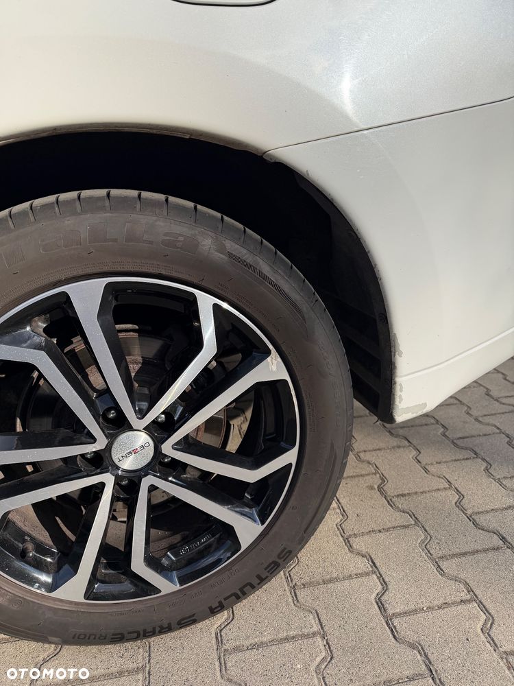 Mitsubishi Outlander - 10