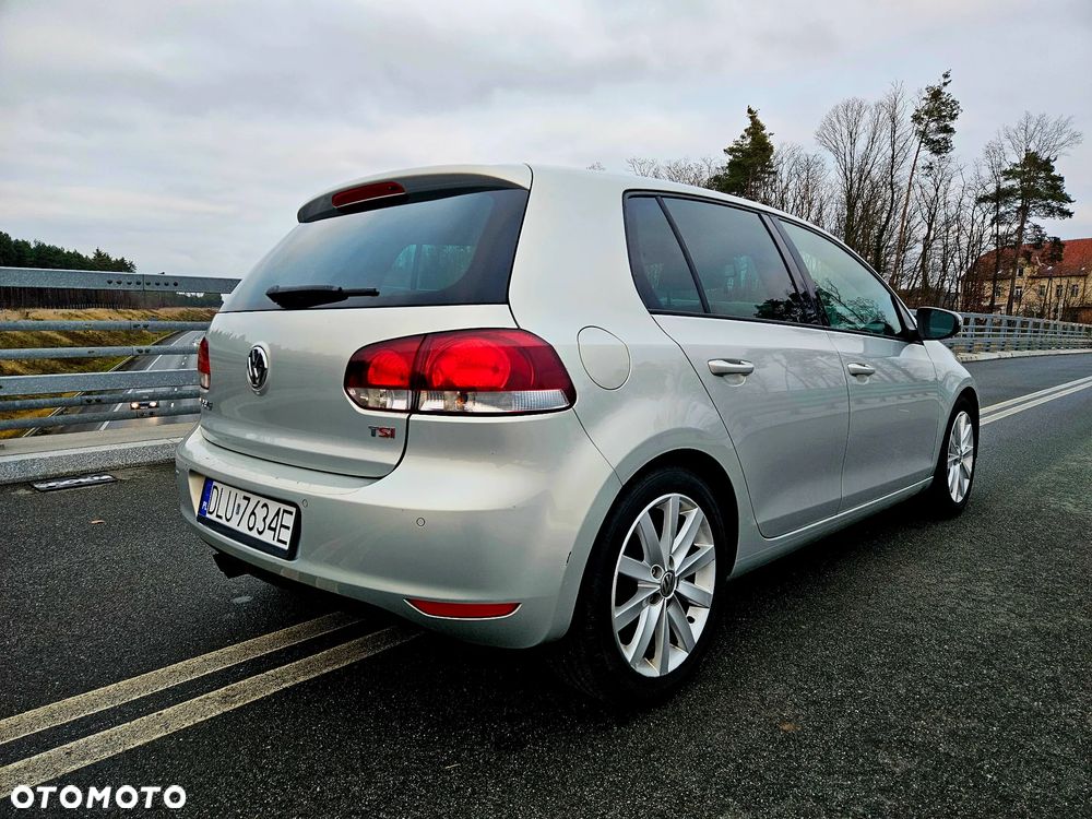 Volkswagen Golf - 5