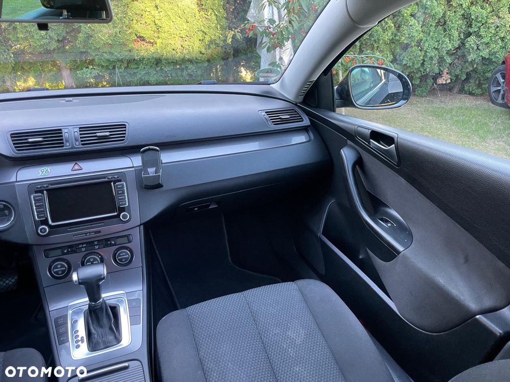Volkswagen Passat 1.8 TSI Comfortline DSG - 8