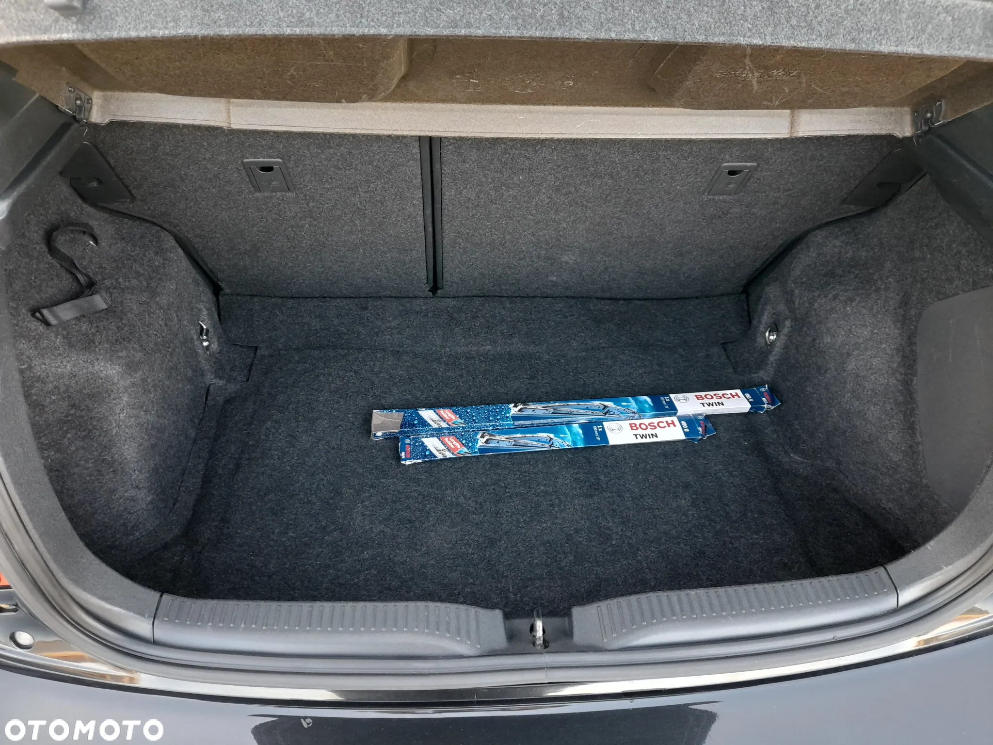 Toyota Auris 1.6 VVT-i Premium - 27
