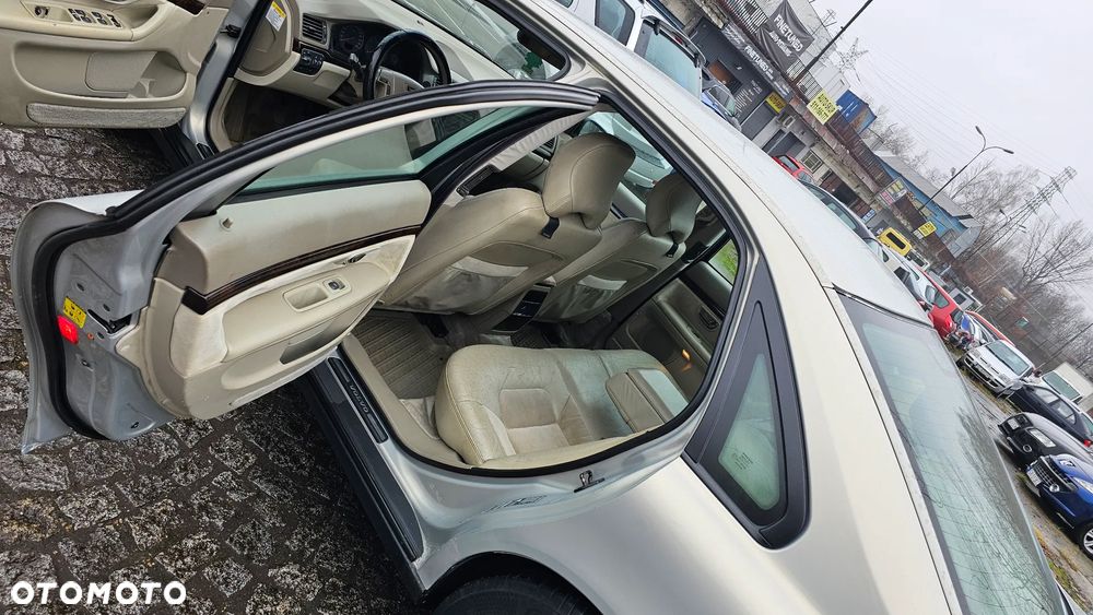 Volvo S80 2.4 Comfort - 10