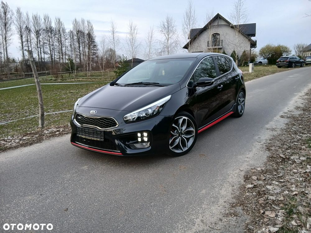 Kia Ceed 1.6 T-GDI GT L - 2
