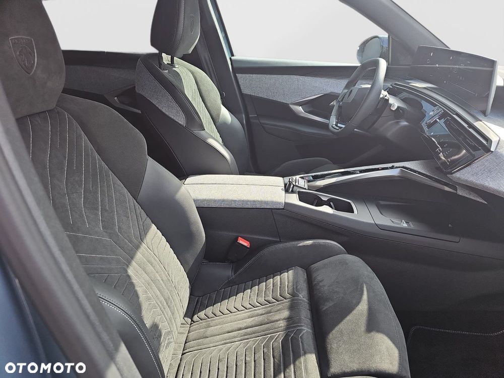 Peugeot 5008 - 13