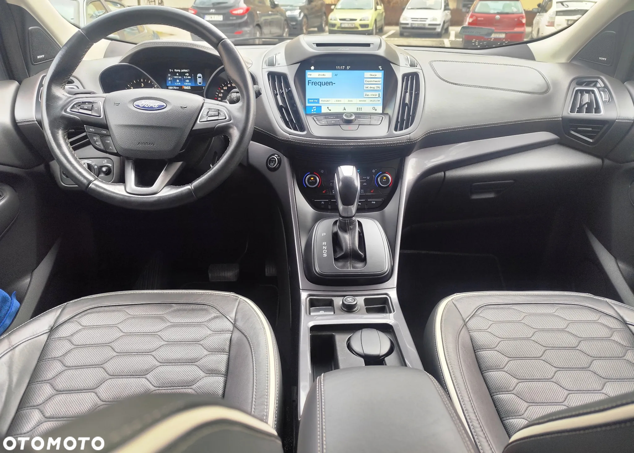 Ford Kuga - 15