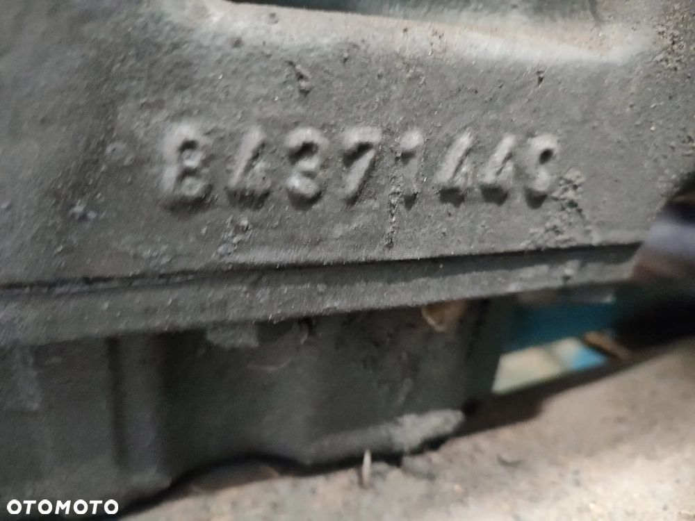 Dyferencjał  84371440 Steyr 6175 CVT - 13