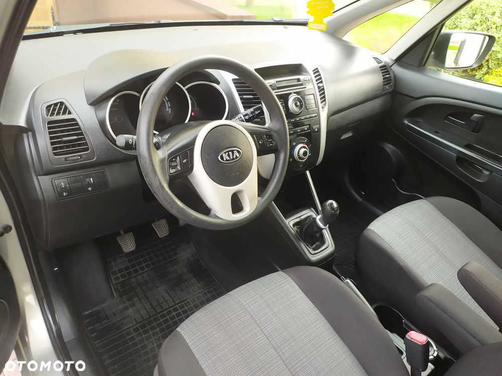 Kia Venga 1.4 S - 25