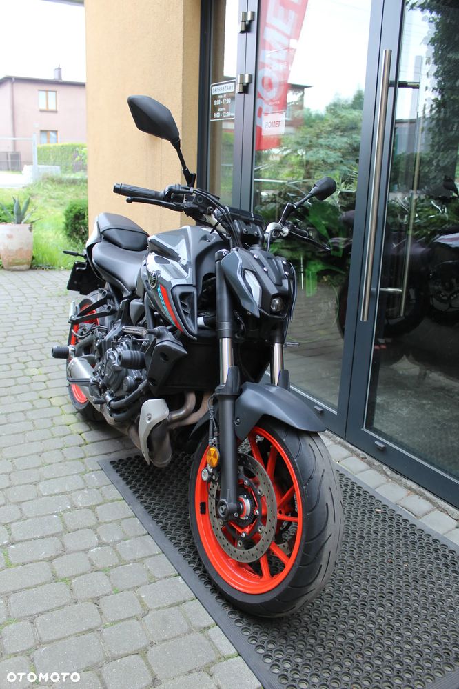 Yamaha MT - 3