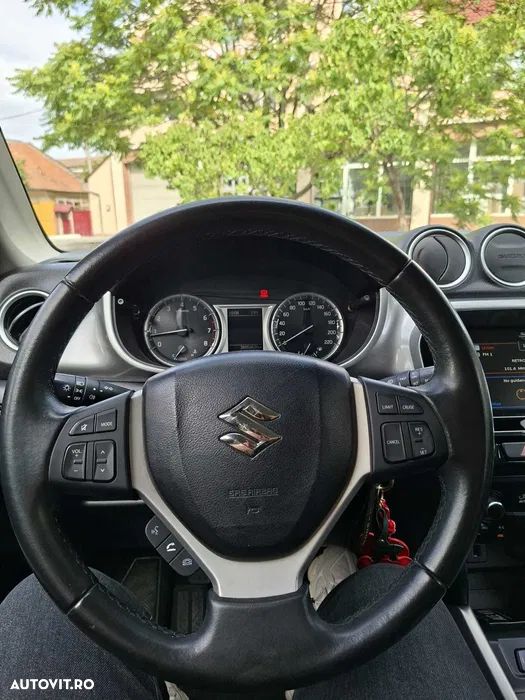 Suzuki Vitara 1.6 Passion - 3
