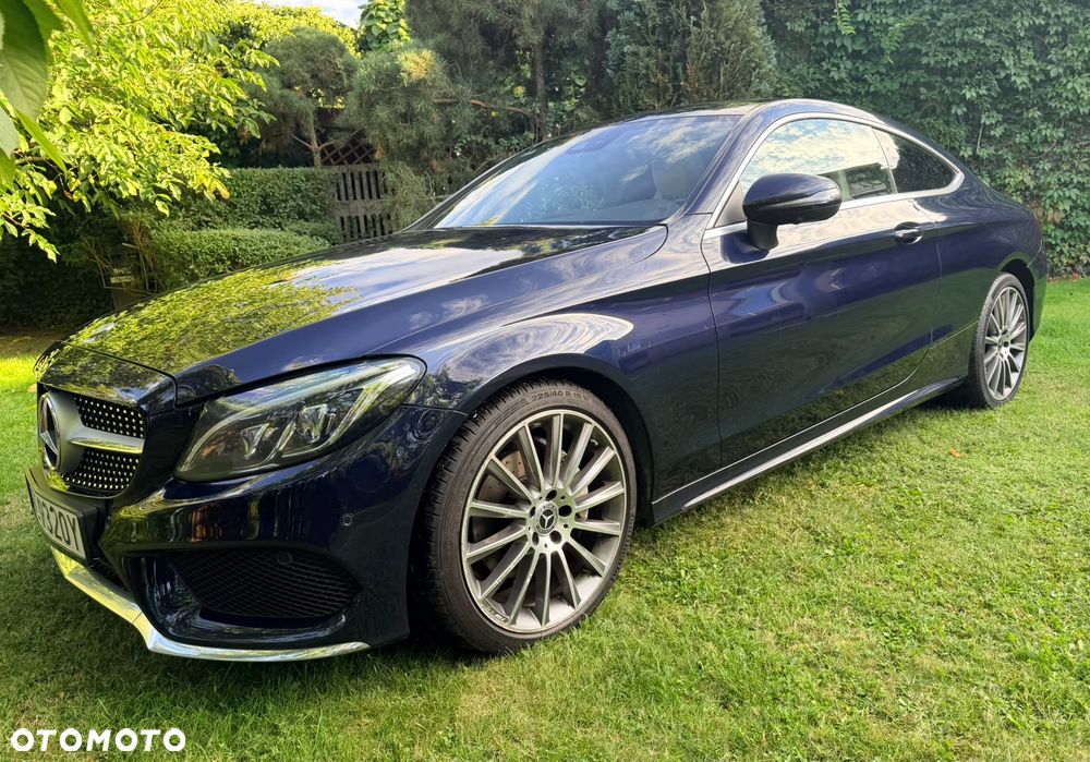 Mercedes-Benz Klasa C 200 4-Matic 9G-Tronic - 2