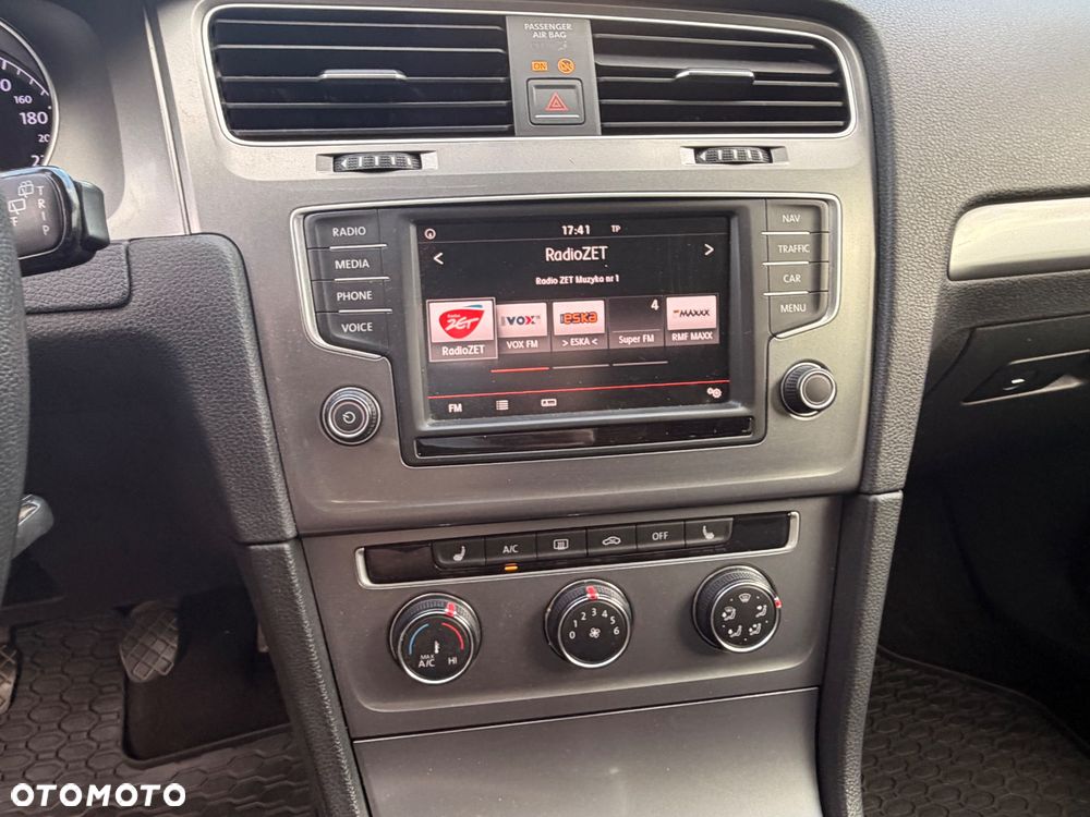 Volkswagen Golf 1.6 TDI BlueMotion Trendline - 12