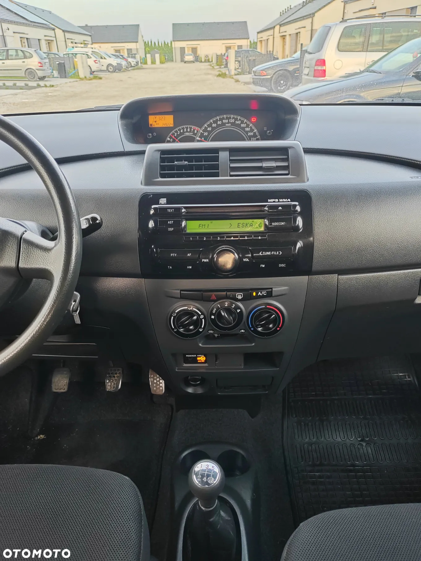 Daihatsu Materia 1.3 - 12