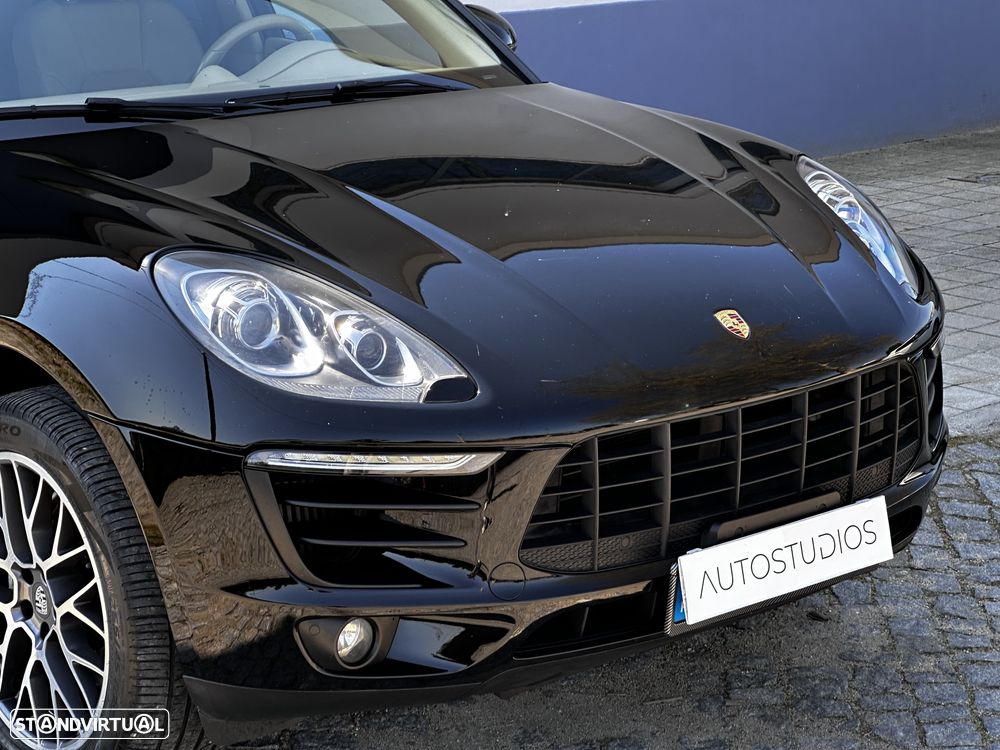 Porsche Macan S - 16