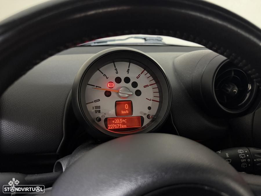 MINI Countryman One D - 9