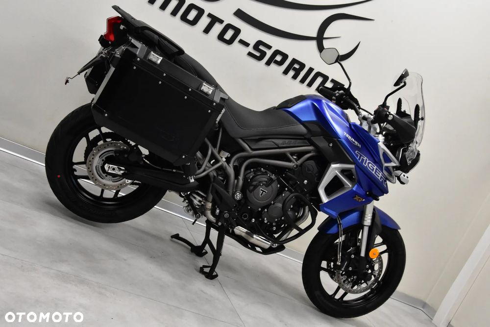 Triumph Tiger - 10