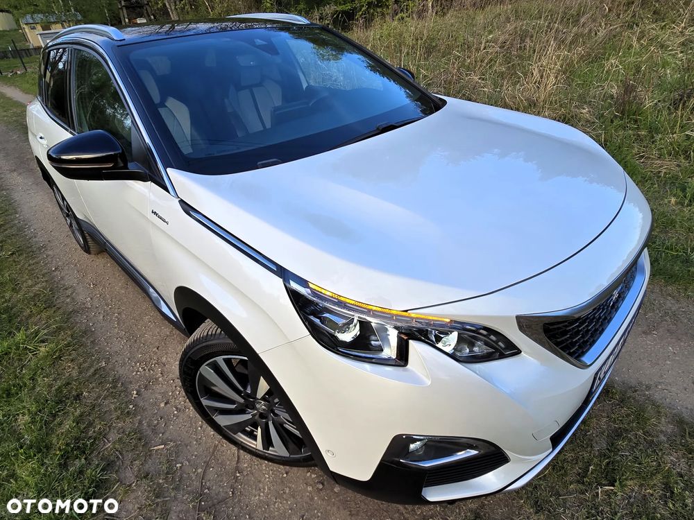 Peugeot 3008 1.6 PureTech HYbrid4 GT S&S EAT8 - 11