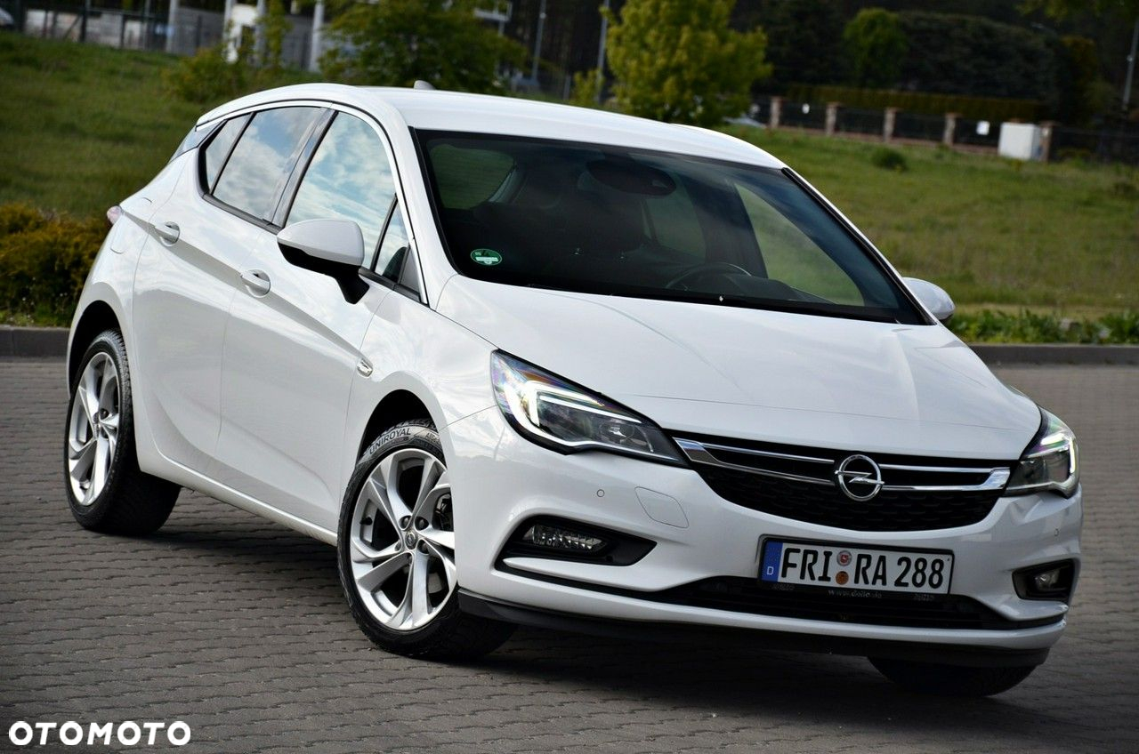 Opel Astra - 2