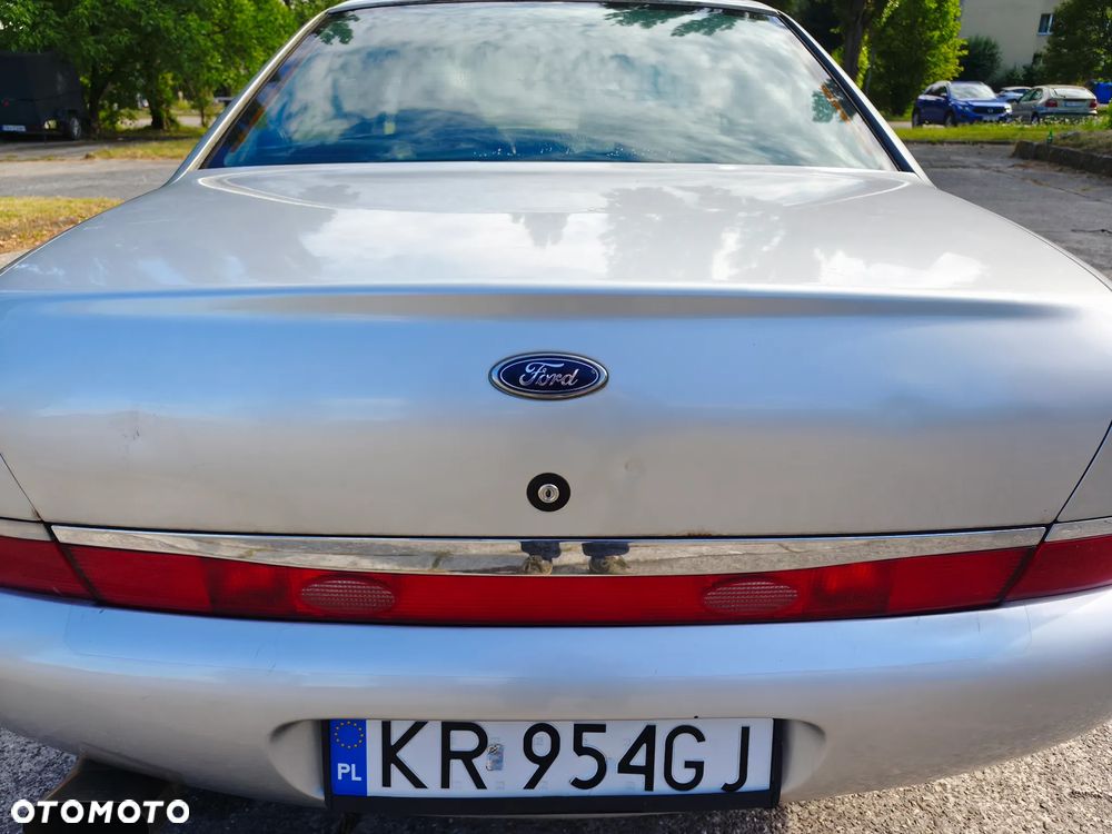 Ford Scorpio - 14