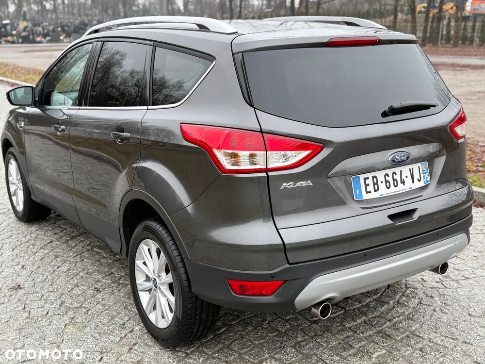 Ford Kuga 2.0 TDCi 2x4 Titanium - 5