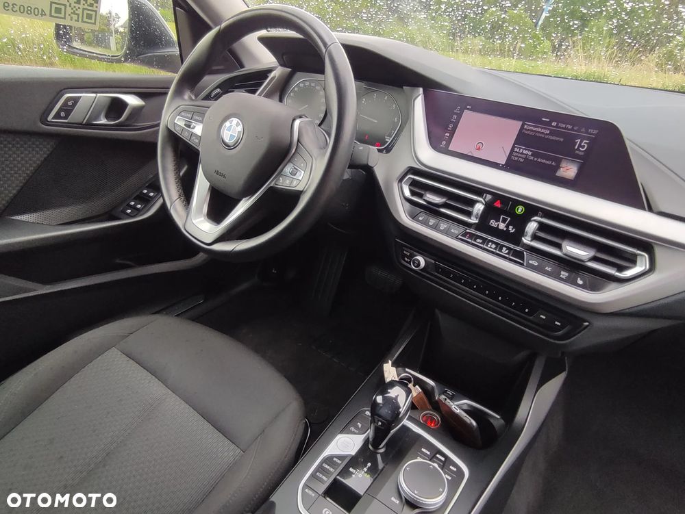 BMW Seria 2 218i Edition Colorvision - 16