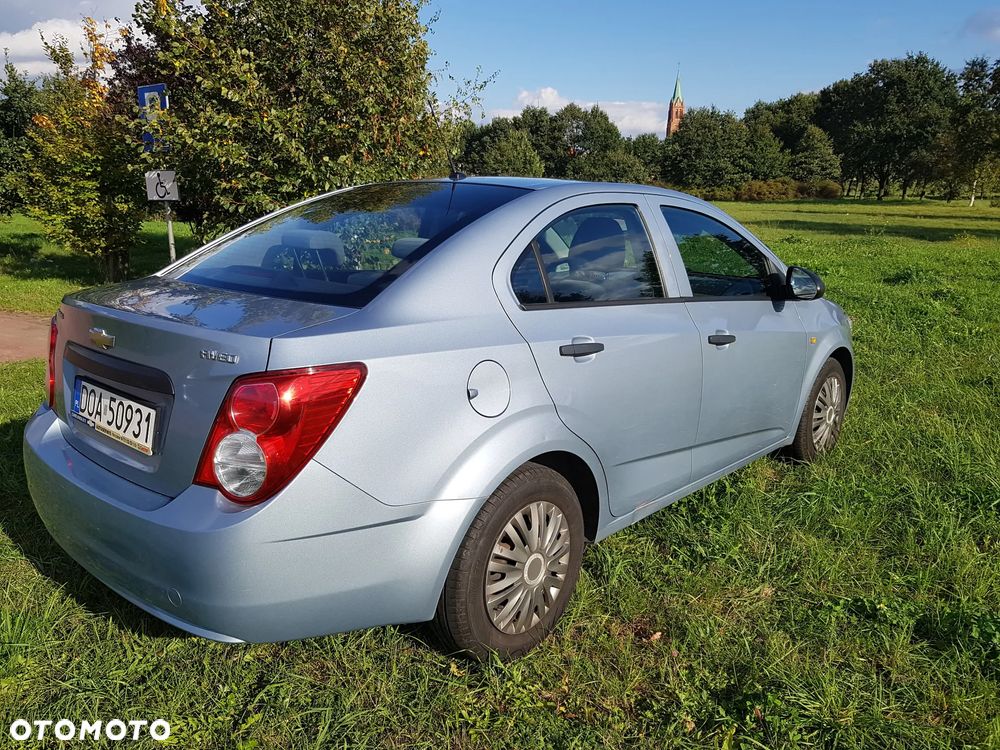 Chevrolet Aveo 1.2 LS+ - 4