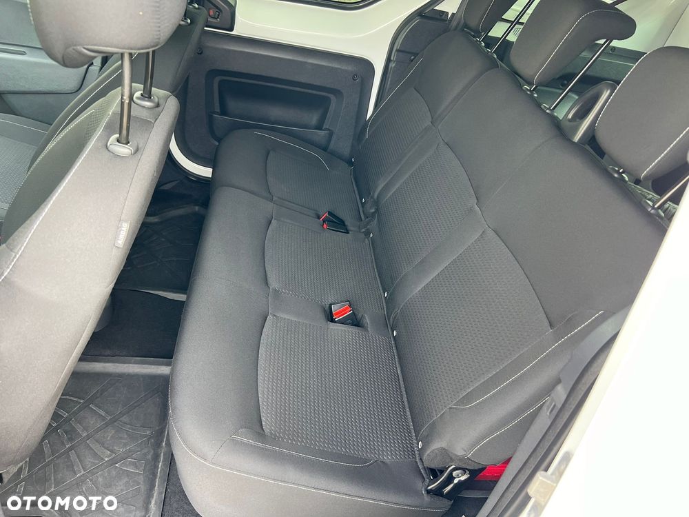 Dacia Dokker 1.3 TCe Stepway - 12
