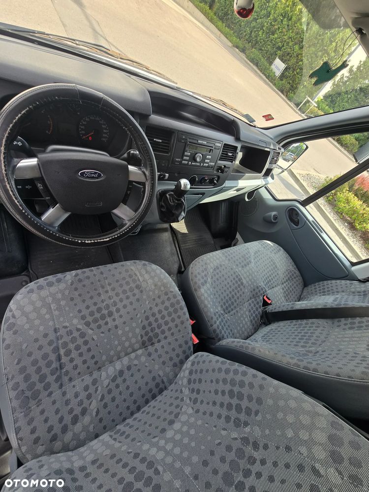 Ford Transit - 5