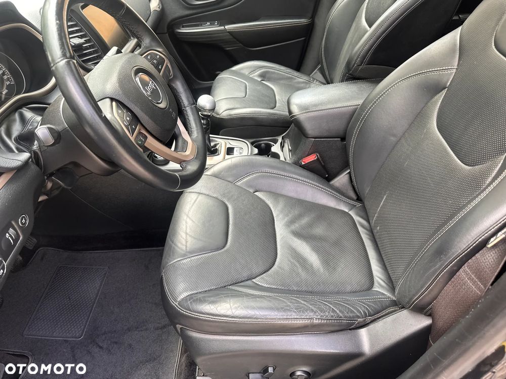 Jeep Cherokee 2.0 Multijet Sport - 23