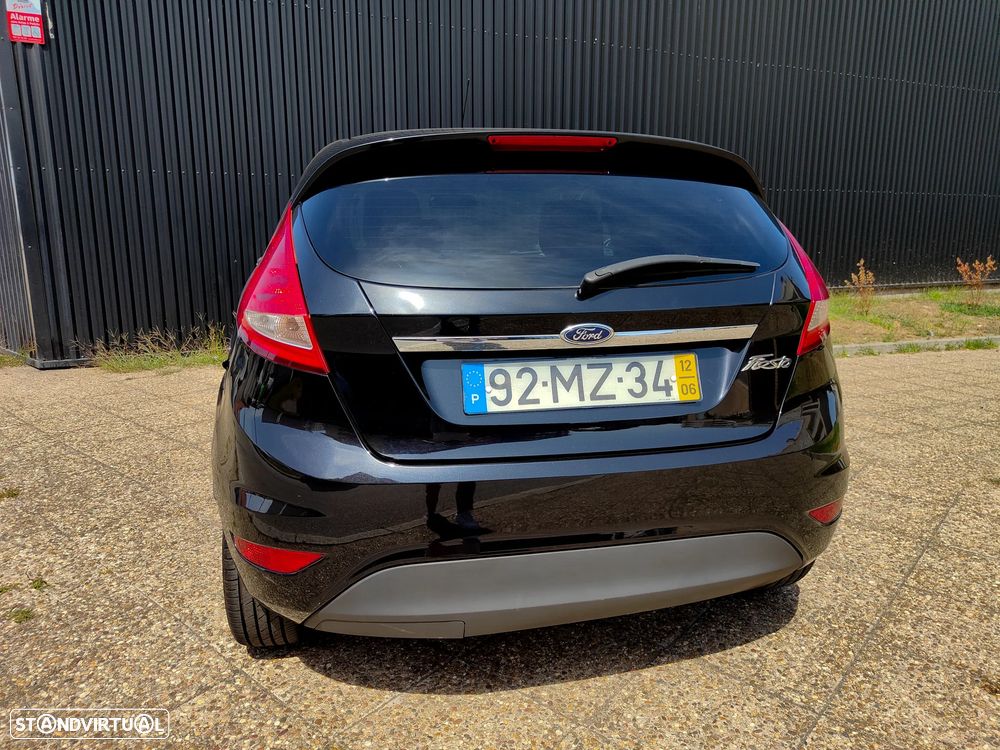 Ford Fiesta 1.4 TDCi Titanium - 16