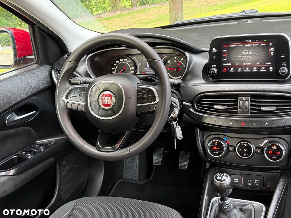 Fiat Tipo 1.4 T-Jet 16v Pop - 16