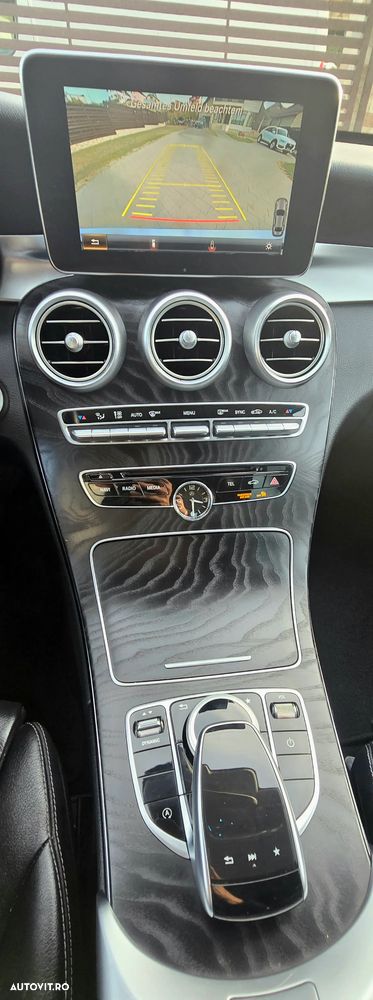 Mercedes-Benz C - 8