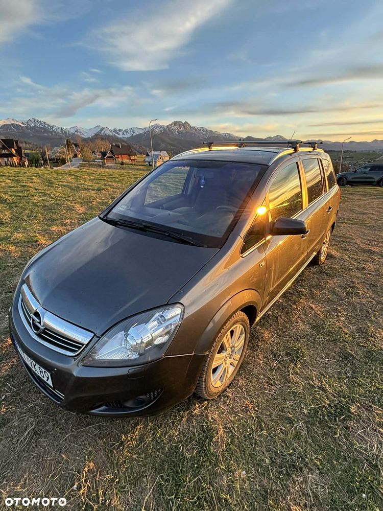 Opel Zafira - 5
