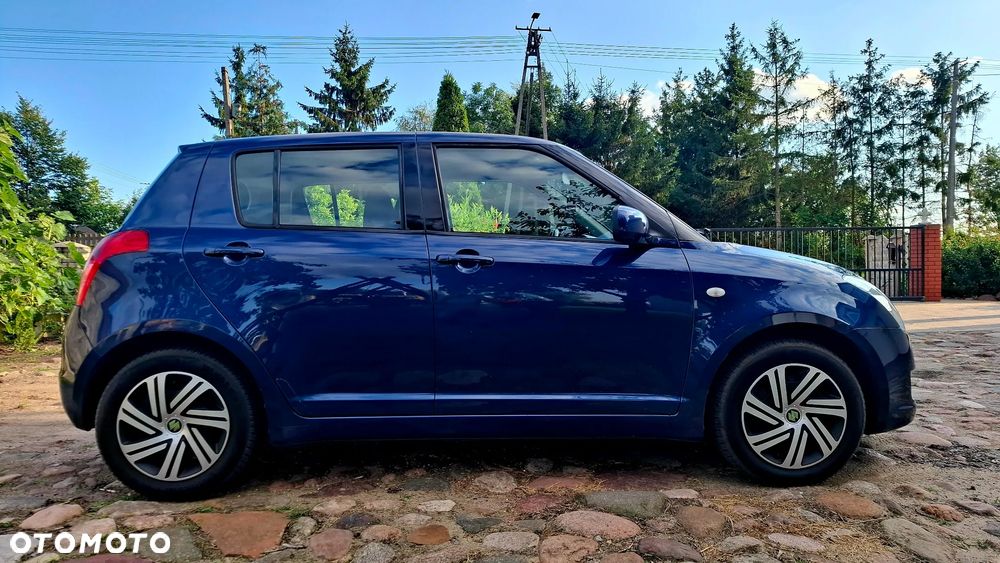 Suzuki Swift 1.3 Club - 5