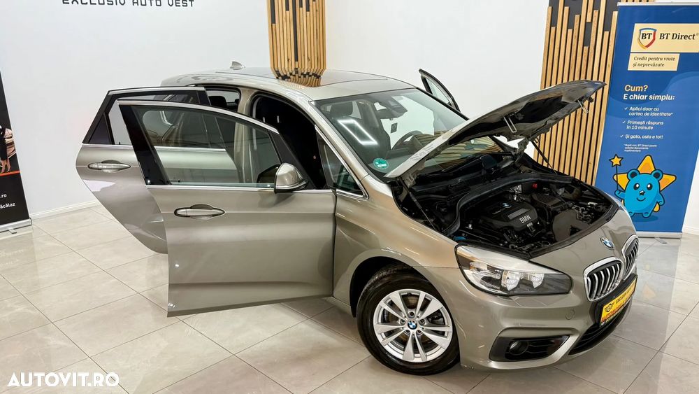 BMW Seria 2 218d - 10