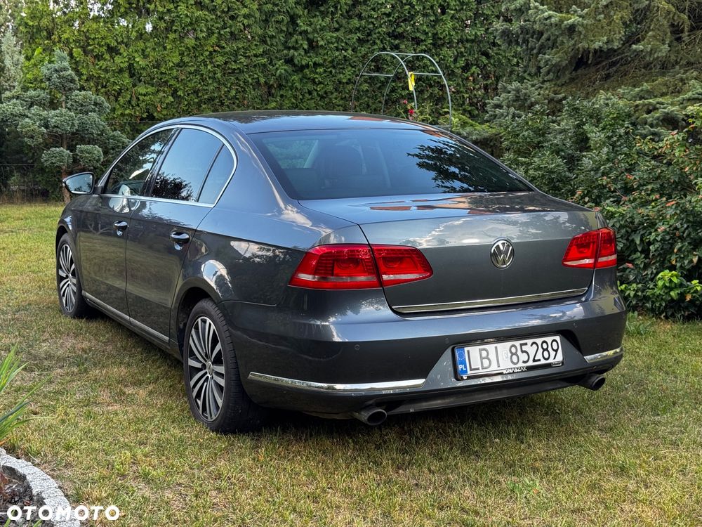 Volkswagen Passat 3.6 V6 4Mot Highline DSG - 3