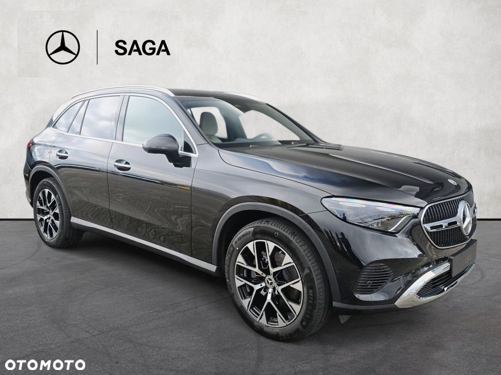 Mercedes-Benz GLC - 4