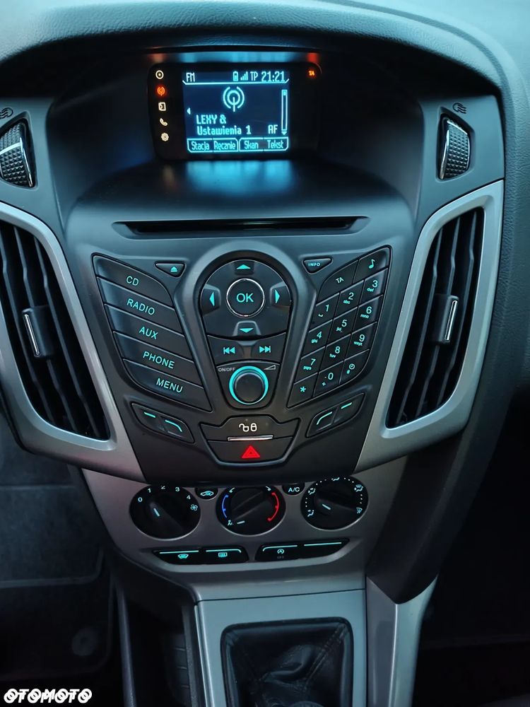 Ford Focus 1.0 EcoBoost Start-Stopp-System TREND - 13