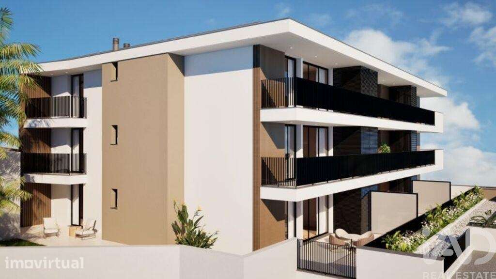 Apartamento T1 em Câmara de Lobos de 90,00 m2 - Grande imagem: 2/16