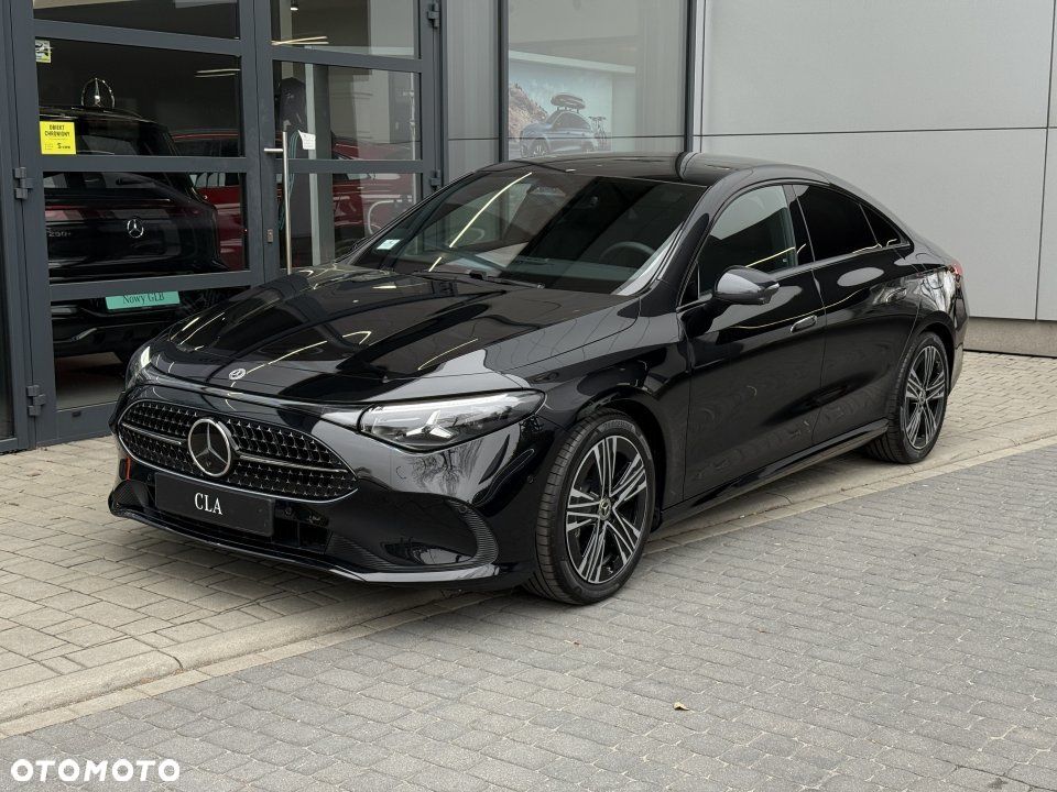 Mercedes-Benz CLA - 1