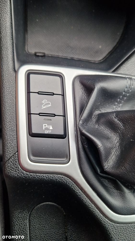 Kia Sportage 1.7 CRDI Business Line L 2WD - 39