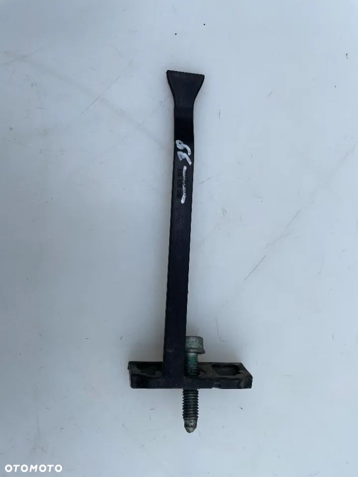 UCHWYT MOCOWANIE AKUMULATORA AUDI A4 B6 8E0803123 - 1