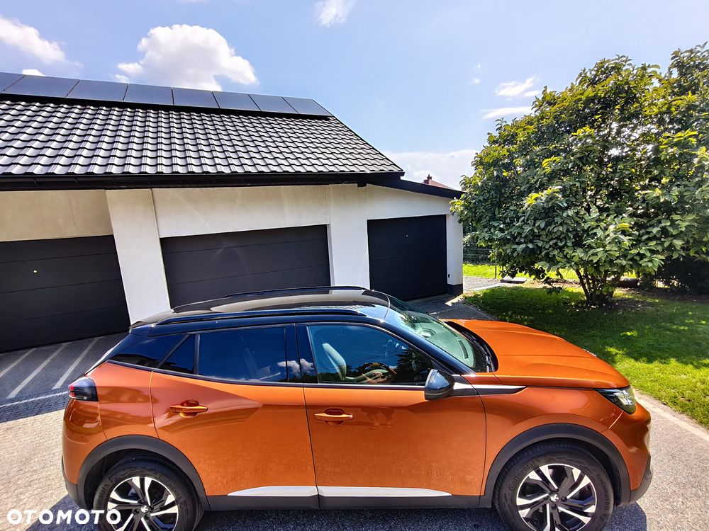 Peugeot 2008 BlueHDi 130 Allure S&S EAT8 - 3