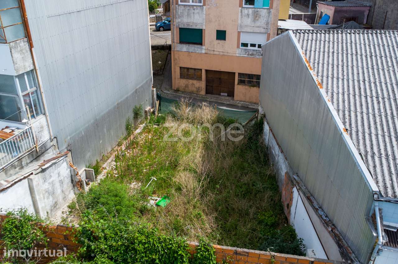Terreno com licença para construção, junto ao Parque Oriental do Po... - Grande imagem: 5/29
