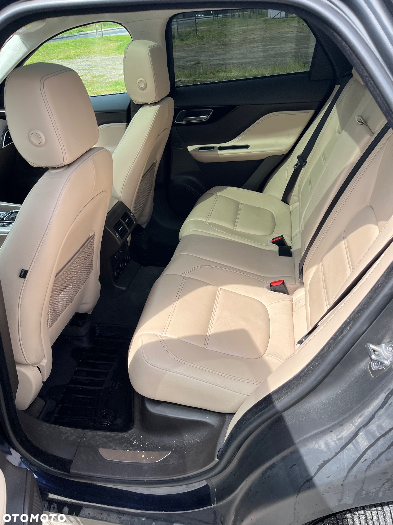 Jaguar F-Pace - 3
